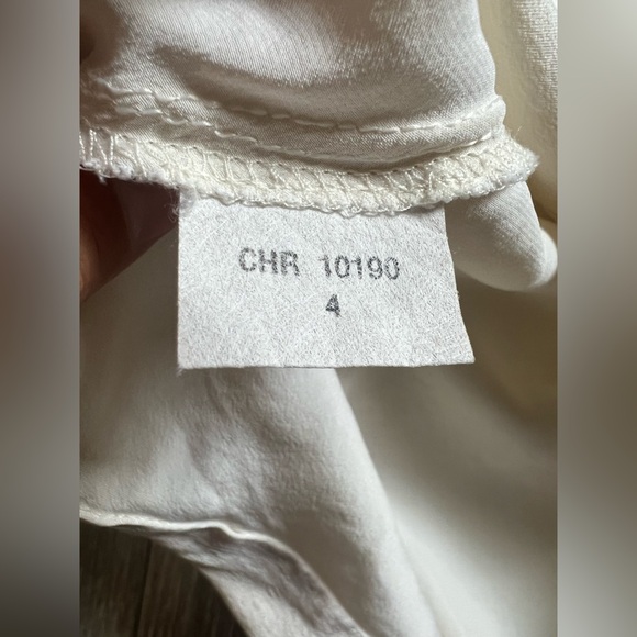 Vince silk sleeveless turtleneck side tie blouse size m - Picture 9 of 10